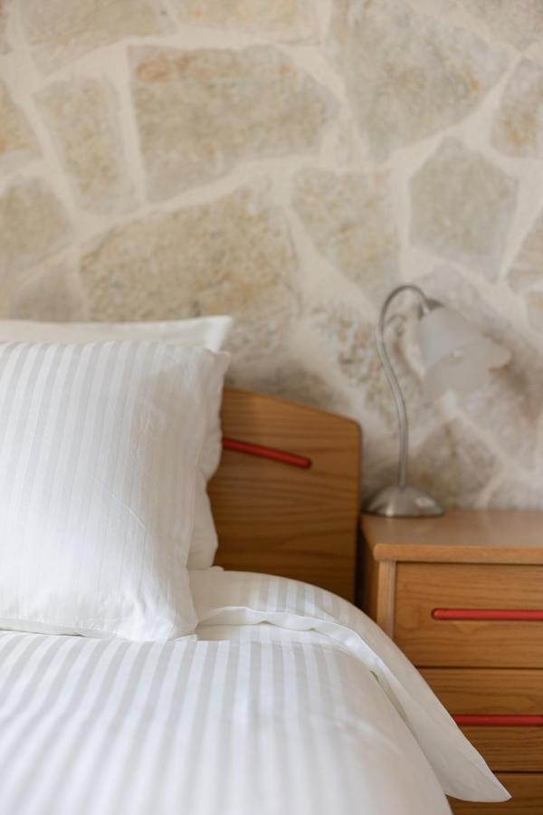 Bungalow Episkopiko Ioannina Bagian luar foto
