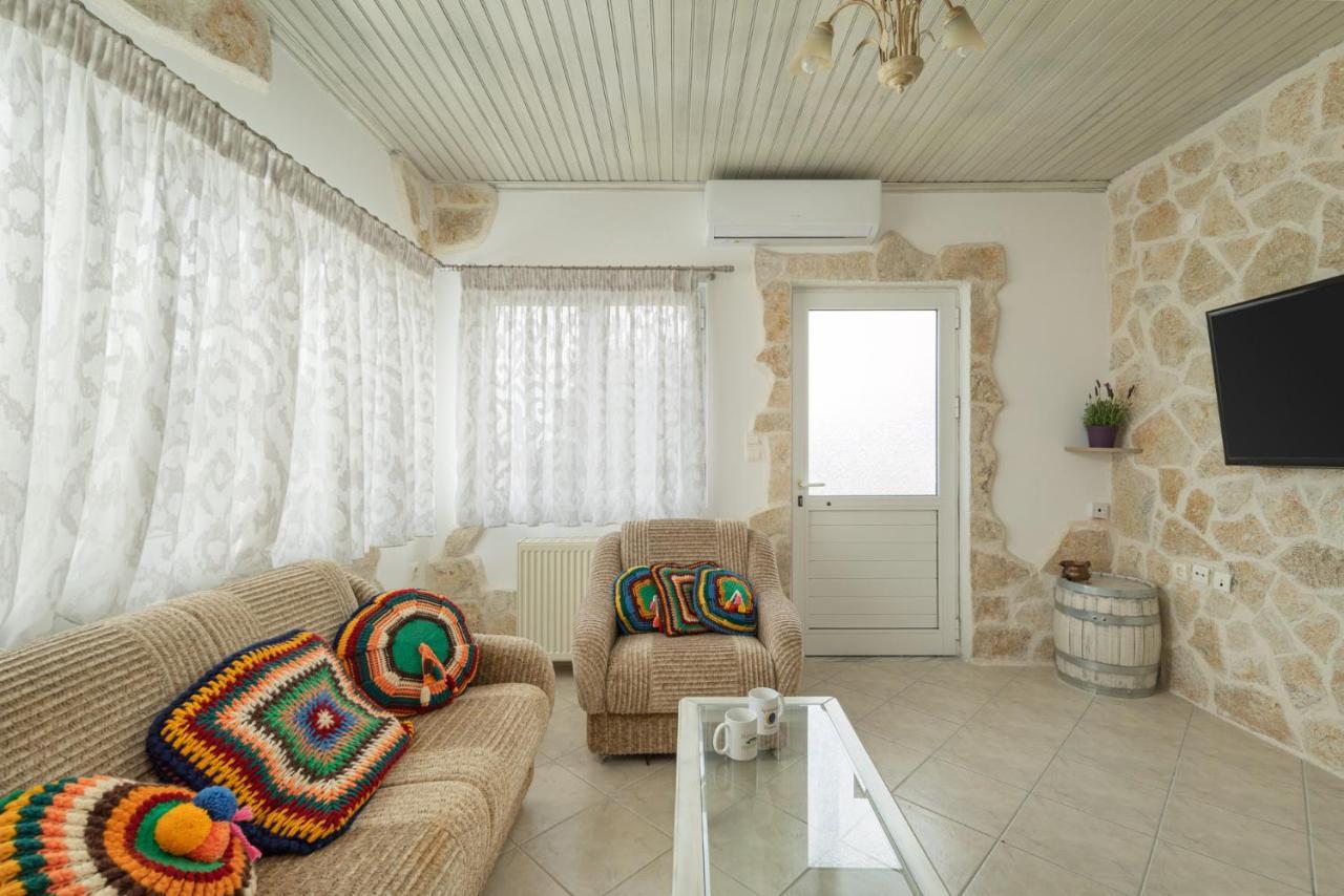 Bungalow Episkopiko Ioannina Bagian luar foto