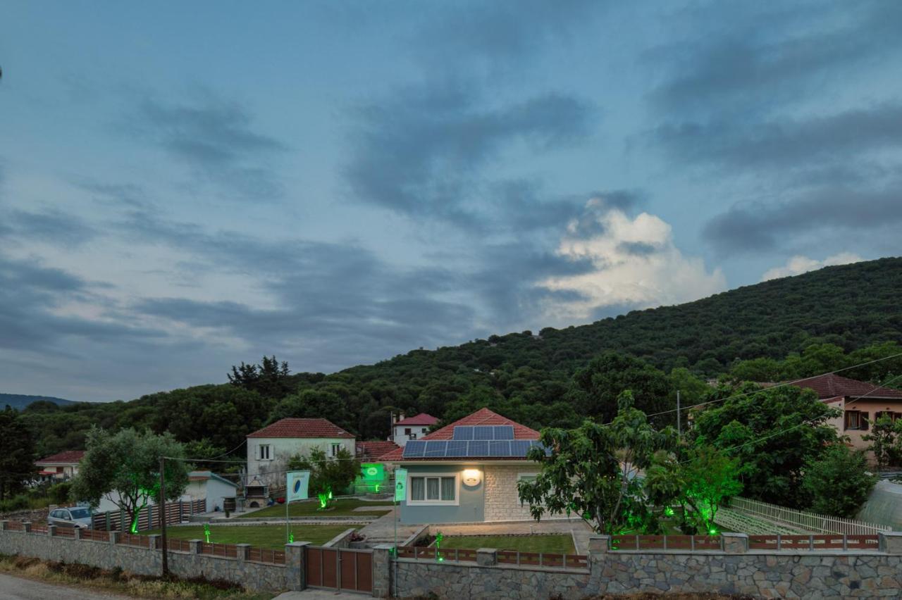 Bungalow Episkopiko Ioannina Bagian luar foto